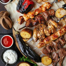 Dinner for 8 item