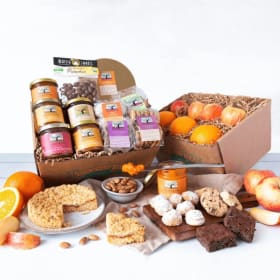 Frog Hollow Farm Le Grande Gift Basket item
