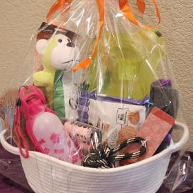 Small/Medium Dog Basket item
