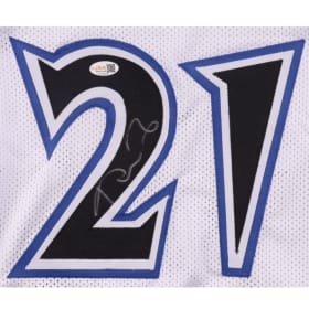 Kevin Garnett Autographed Jersey item