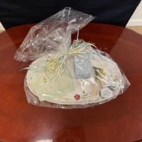 Painted platter with accessories item