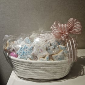 Reach For The Stars Cookie Basket item