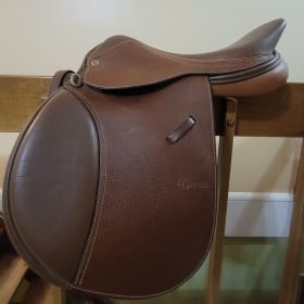 Circuit Close Contact Saddle (new or nearly new) item