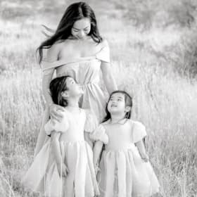 Photo of Mini Family Photo Session with Lara Lipscomb