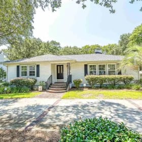 Myrtle Beach Coastal Retreat – 7-Night Private Stay item