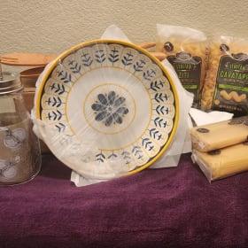 Pasta Basket item