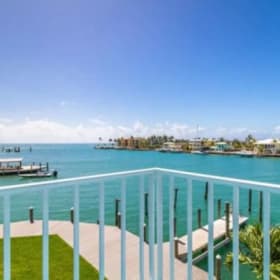 Ultimate Florida Keys Waterfront Escape - $2500 Value item
