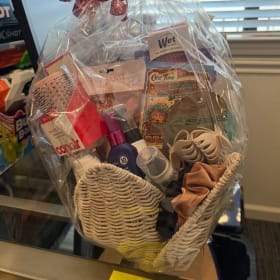 Spa Basket - Room 8 item