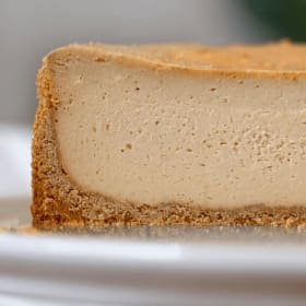 Cheesecake item
