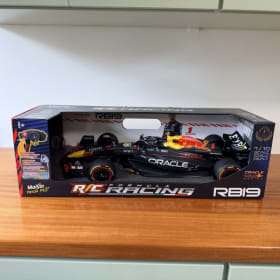 Formula 1 RB19 Remote Control Car (SA110) item