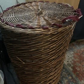 Extra large hamper item