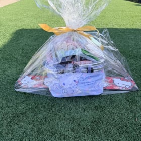 Hello Kitty Ultimate Gift Basket (SA115) item
