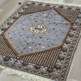 5’0” x 6’8” Moroccan Rug (Wool) - Handmade item