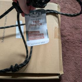 Rope Halter item