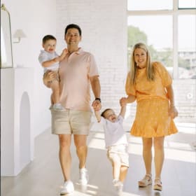 Picture Perfect: Family Photos with Custom Framing (13) item