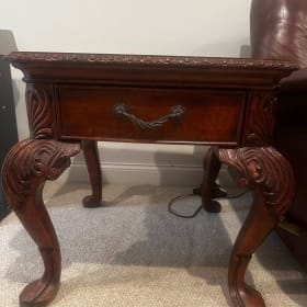 Set of 1 Coffee and Two Side Tables item