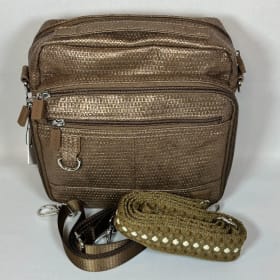 Baggallini Bryant Crossbody Bag - N item