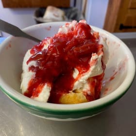 Strawberry/Rhubarb Sauce item