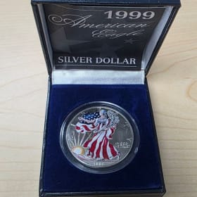 1999 Painted American Silver Eagle - Value $88 item