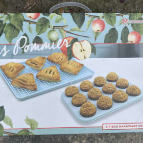 MasterClass "Les Pommier" Bakeware Set  (1 of 2) item