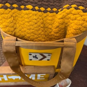 UW Basket item