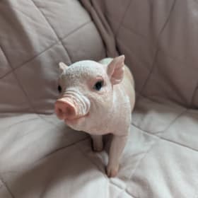 Sweet Little Piggy Figurine # 1 item