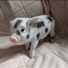 Sweet Little Piggy Figurine # 2 item