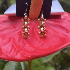 Gold Palakana Earrings and Necklace Set item