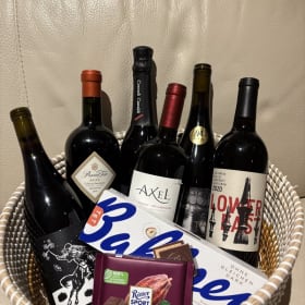 Assorted wine basket #2 item