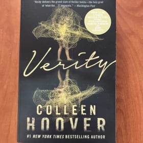 VERITY PAPERBACK NEW BY COOLEEN HOOVER item