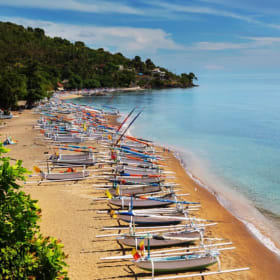Bali Beachfront Villa item