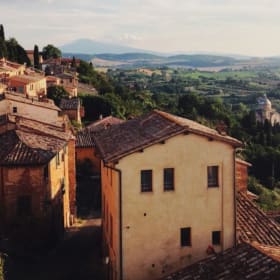 Under the Tuscan Sun - 7 Night stay in a 2 bedroom item