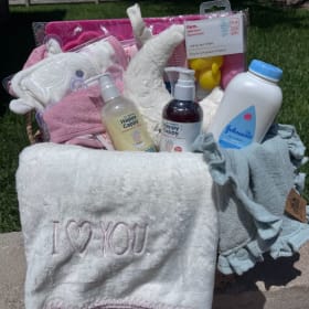 Sweet Dreams Baby Basket item