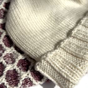 Mylène Canard, ensemble tricot main tuque et cache-cou item