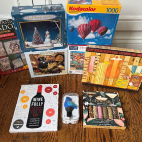 20) The Ultimate Puzzle, Wine & Cocktail Night Kit item