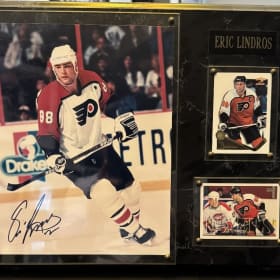 Eric Lindross Autographed (framed) Plaque item
