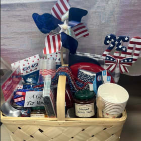 Beautiful Patriotic Gift Basket item