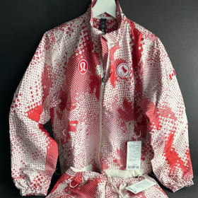 Canadian Team Gear - Mid Rise Convertible Jacquard Jacket item