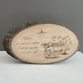 Œuvre sur bois pyrogravée par l'artisan Bruno Croteau item