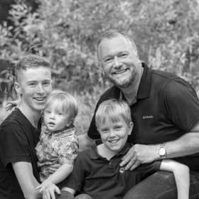 Family Photoshoot with Renowned Photographer Michael Blyth item
