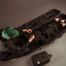 (16) Herschel Premium Golf Travel and Golf Set item