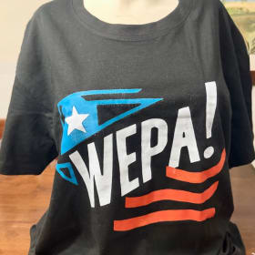 T-Shirt item