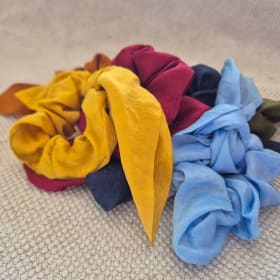 Scrunchie bundle item
