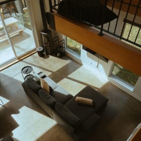 2 NUITÉE EN CHALET POUR 10 PERSONNES item