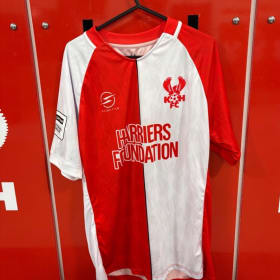 Reece Hall no 15 Size M item