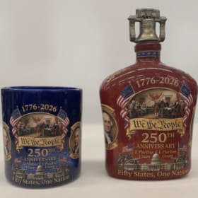 Patriotic 250th Anniversary Drink Set item