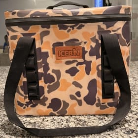 🧊IceBin Camo Cooler item