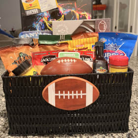 🏈 Texas Roadhouse Game Day Basket item