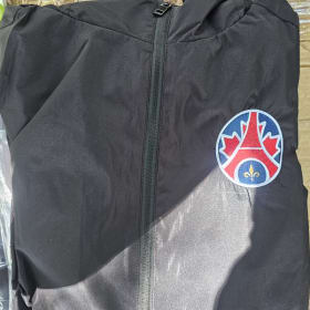 Kway Membre item