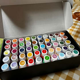 Acrylic Paint Set item